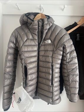 The north face summit series 800 pro XS titanium excellent beer new